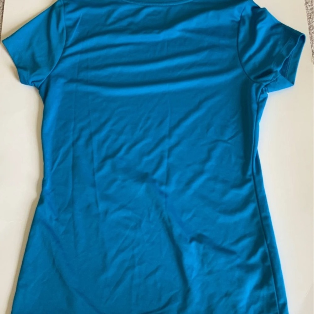 Dri-Fit Exercise Tops - Picture 4 of 4